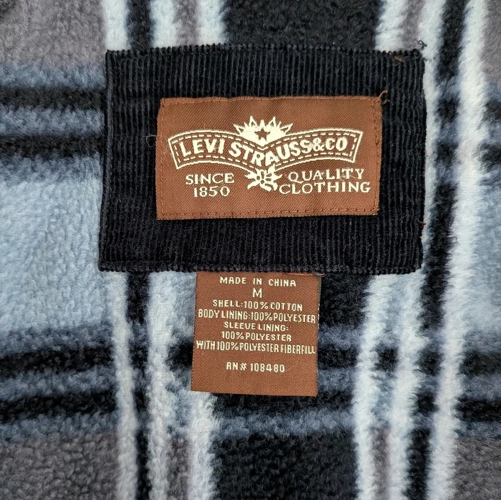 Levi's Corduroy Fleece Lined Long Sleeve Button Down Jacket
